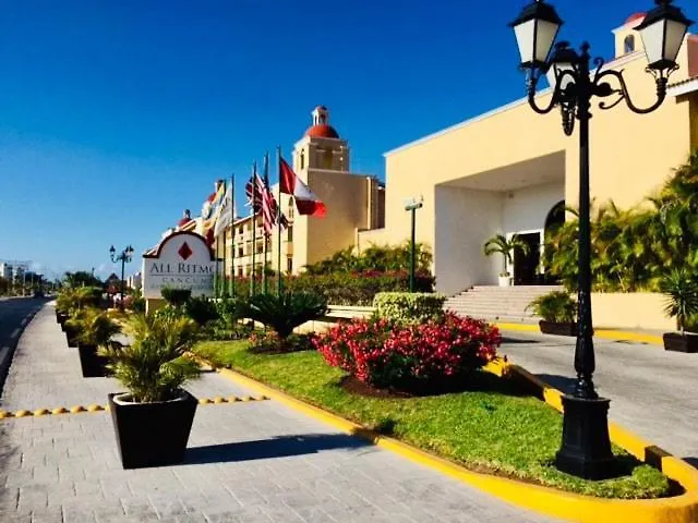Punta Me Apartment Beach Front In The Hotel & Waterpark Cancún 0*,