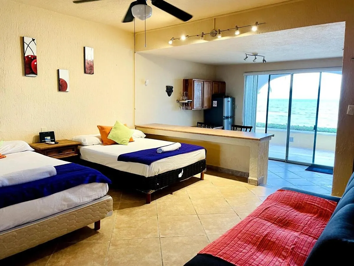 Punta Me Apartment Beach Front In The Hotel & Waterpark Cancún México