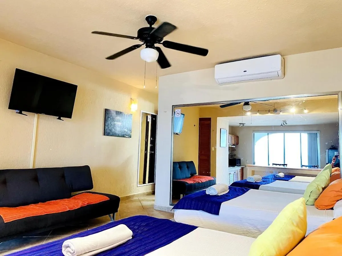 Punta Me Apartment Beach Front In The Hotel & Waterpark Cancún
