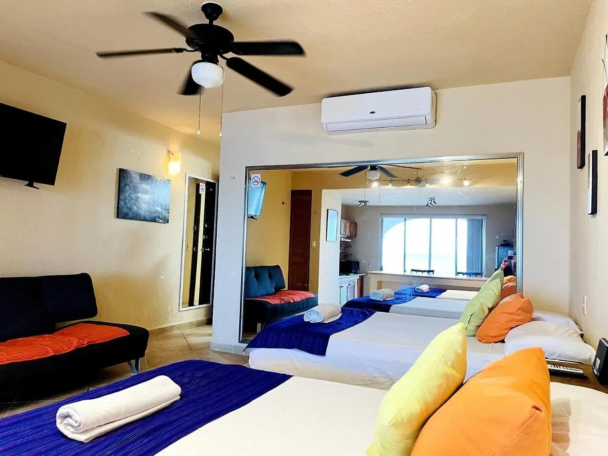 Punta Me Apartment Beach Front In The Hotel & Waterpark Cancun 0*,